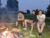 18 večerní posezení u ohně