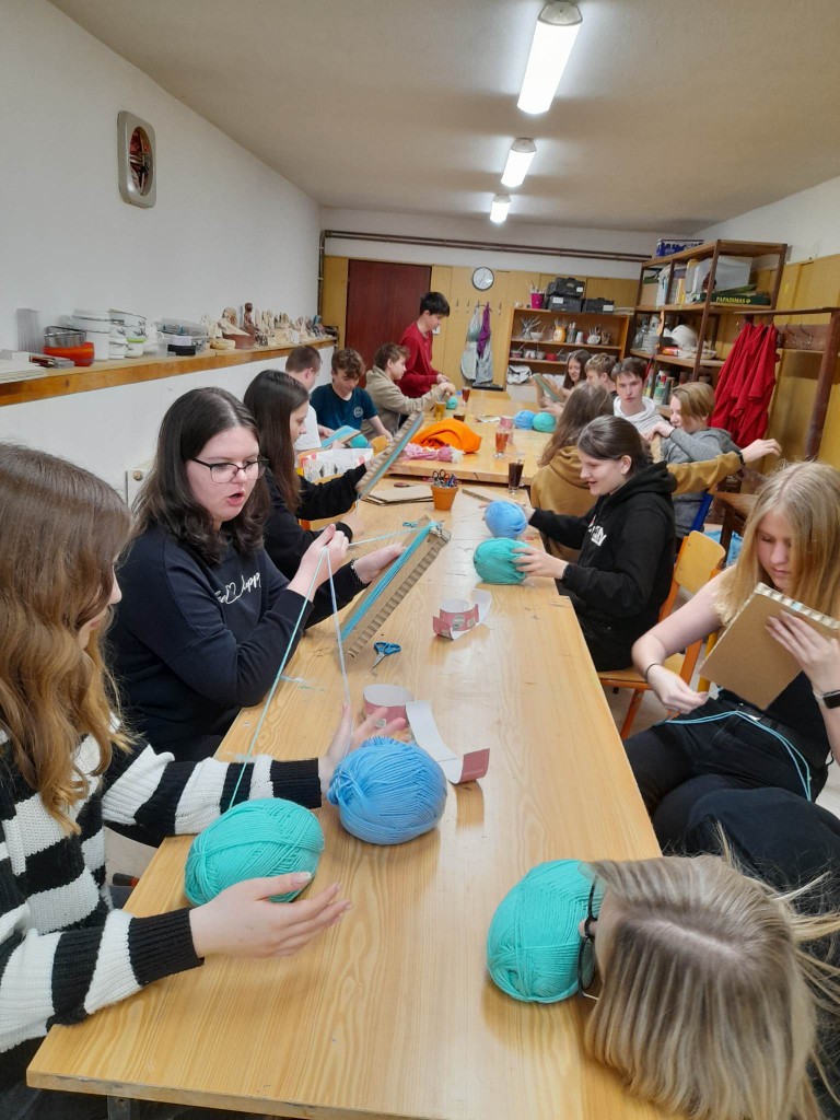 341064040_1555680531619920_6616375661105464234_n