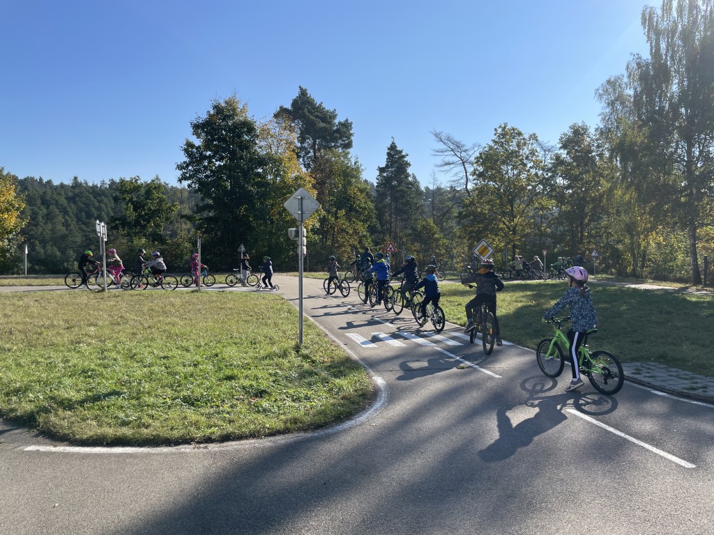 CC3FF041-695B-4218-8916-41CF77BA6189